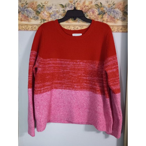 cupcakes & cashmere Sweaters - Cupcakes And Cashmere  XL Red Pink Ombre Barbiecore Comfy Knit Pullover Sweater